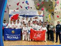 Спортсмены Хакасии отличились на чемпионате и первенстве Сибири по рукопашному бою