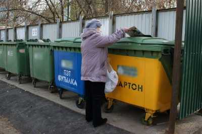 Волонтерам Хакасии рассказали о раздельном сборе мусора