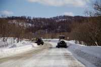 В минувшие сутки дороги Хакасии от снега чистили 32 спецмашины