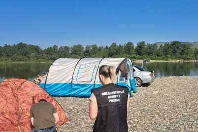 Пропала из палатки: нетрезвые жители Красноярского края не уследили за племянницей