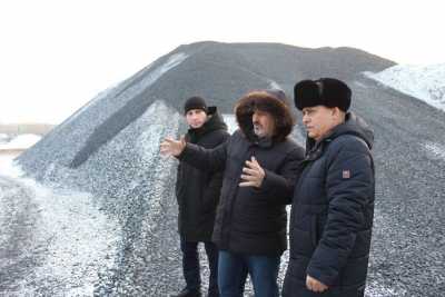 Предстоящий сезон дорожных работ обсудили в Хакасии