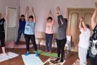 В Черногорске пенсионерки занимаются китайской гимнастикой