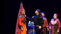 Большие гастроли «Читiгена»: культуру Хакасии показать и на море посмотреть