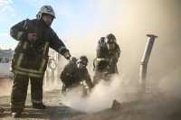 Пожар на стройке потушили в Саяногорске