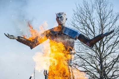 Жители Липецкой области на Масленицу сожгли вместо чучела Короля ночи