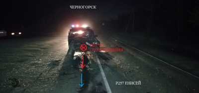 В Хакасии пьяный водитель ВАЗа врезался в погрузчик