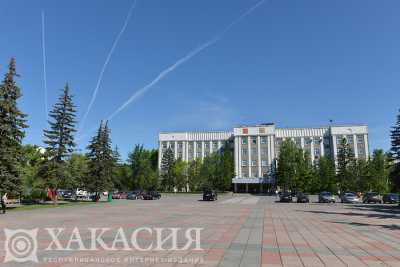 Глава Хакасии подписал постановление о новой структуре правительства