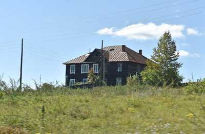 В Хакасии самые старые дома, признанные аварийными, построены в 1937 году. 