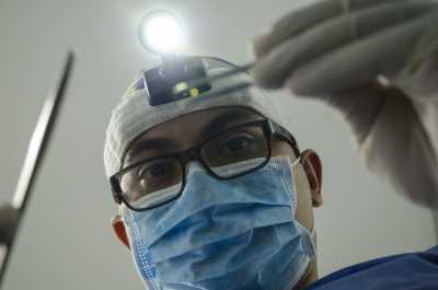 Стоматологии Хакасии возвращаются к плановой помощи пациентам