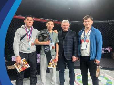 Спортсмены Хакасии завоевали награды всероссийских соревнований по ММА