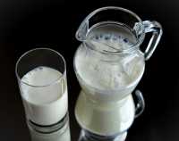 50 тонн молока проверили надзорники в Хакасии