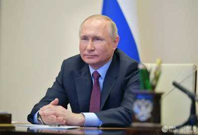 Путин провел совещание по эпидемиологической ситуации в стране