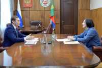 Валентин Коновалов и министр культуры Хакасии ответят на вопросы в прямом эфире