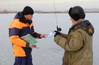Смертельно опасным остается местами лед в Хакасии