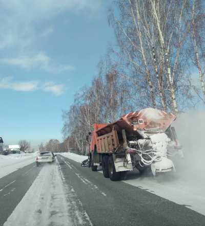 В Хакасии дорожники выдержали удар стихии