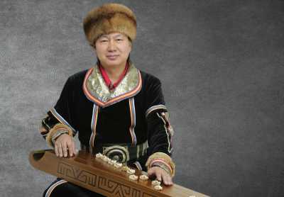 В Хакасии откроется фольклорная студия «Хайдӌи-нымахчи»