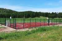 В лагере «Баланкуль», благодаря правительству Хакасии, появилась многофункциональная спортивная площадка