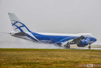 Boeing 747 не смог приземлиться в Красноярске и прилетел в Абакан