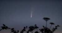 Житель Абакана показал поразительное видео кометы