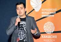 Режиссёр картины «Хакасские Страдивари» Андрей Литвиненко рассказывает о Хакасии языком документального кино. 