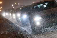 Из-за снегопада на дорогах Хакасии небезопасно
