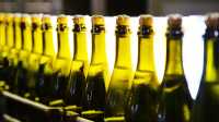Цены на шампанское вырастут на 15% к Новому году