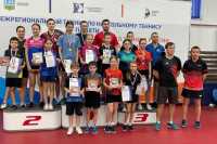 Теннисисты из 8 регионов соревновались на мемориальном турнире в Хакасии