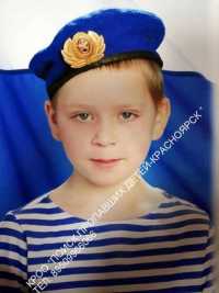 Семилетнего мальчика нашли на рынке в Минусинске