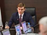 Валентин Коновалов успокоил бюджетников и дал поручение чётко проконтролировать реализацию национальных проектов в Республике Хакасия. 
