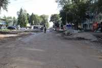 В густонаселенном районе Абакана продолжается ремонт дорог