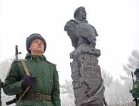 Наши герои не будут забыты. На открытии памятника Аймиру Миягашеву. 
