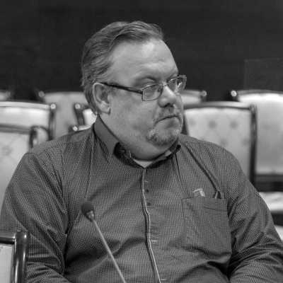 Глава Хакасии выразил соболезнования в связи со смертью журналиста Игоря Саськова