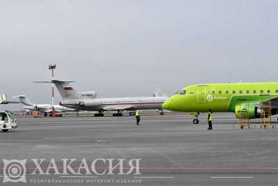 Самолёт из Новосибирска добрался до Абакана с задержкой почти в сутки
