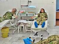 Большая доброта: росгвардейцы сдали кровь для пациентов в Хакасии