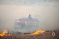 Фермеры помогали тушить крупный степной пожар в Хакасии