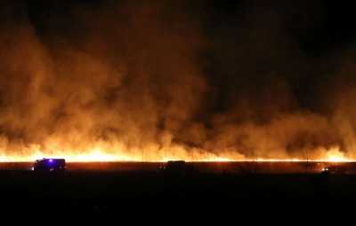 8 километров огня тушат в Ширинском районе Хакасии