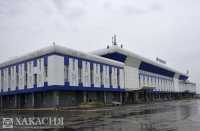 Из-за снегопада в Абакане закрыли аэропорт