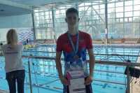 Абаканский пловец завоевал медаль чемпионата СФО