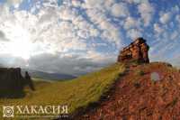 Горы в Хакасии просыпаются эпично