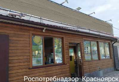 Съели шаурму и отравились: на 90 дней закрыли &quot;опасное&quot; кафе в Минусинске
