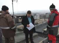 Саяногорцы заставили оператора убрать вышку сотовой связи с крыши
