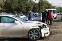В противостоянии ВАЗа и Lexus в Абакане пострадала школьница