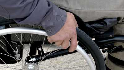 Инвалиды Хакасии смогут получить водительские права на средства гранта