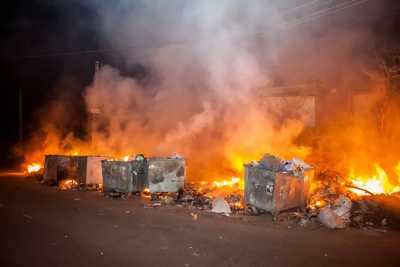 В Хакасии продолжает гореть мусор