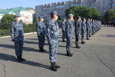 Полицейские вернулись в Хакасию из Северного Кавказа