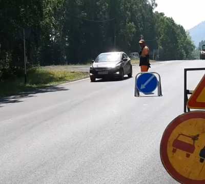 В Хакасии начался ремонт дороги Саяногорск-Черемушки