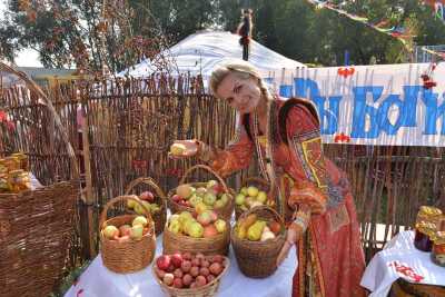 Лучшие плоды, овощи и цветы Хакасии соберут на осенней выставке