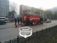 В сети появилось видео ДТП с пожарной машиной в Абакане