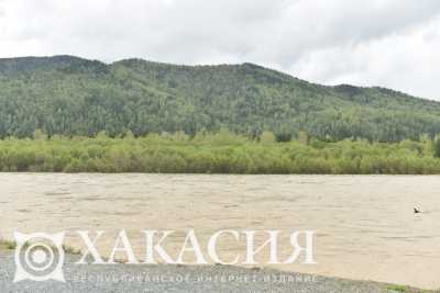 Паводок: Водой смыло мост в Таштыпском районе