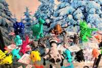 В Абакане открывается выставка новогодних игрушек и сувениров